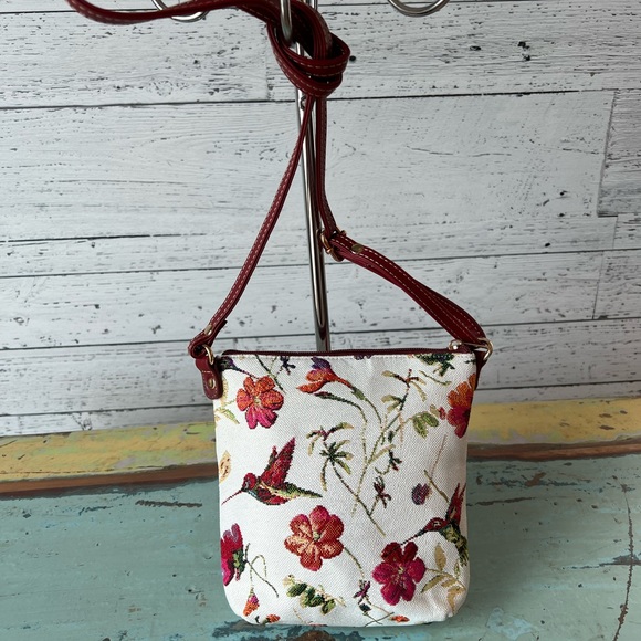 Hummingbird Cross Body Bag - Picture 2 of 7